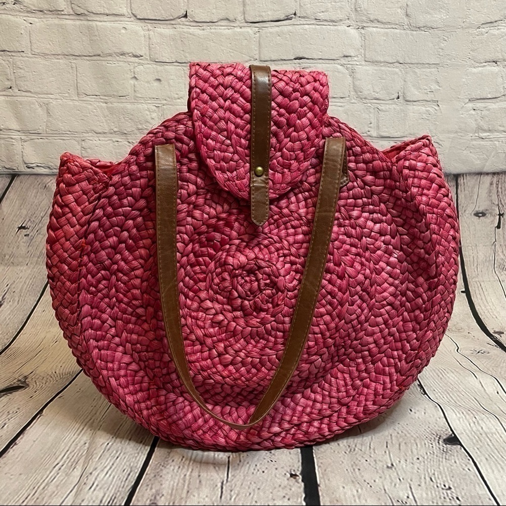 Sun n Sand Accessories Agata Pink Straw/Wicker Shoulder Tote